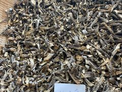 -粘豆包柴火铁锅炖