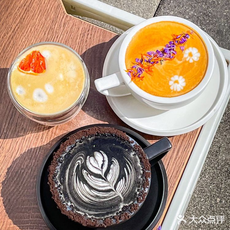 什么咖啡店路过的人都忍不住看两眼‼️