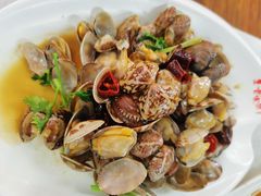 -老东镇啤酒屋海鲜加工·蒸汽海鲜·海鲜烧烤(台东店)