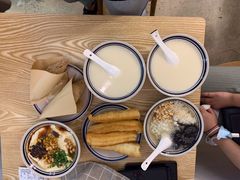 扁担豆腐脑-正南齐北·老街糯米团(洪崖洞店)