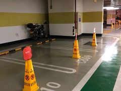 -北京银泰中心-停车场