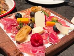 冷切火腿芝士拼盘-京A Taproom·精酿餐吧(CBD店)