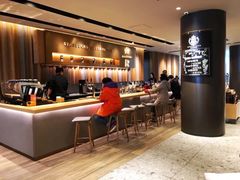 -星巴克臻选(济南恒隆店)