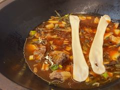 -人民公社铁锅炖·东北菜(卫国道店)