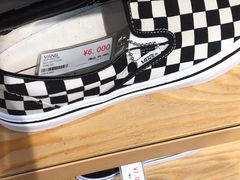 -ABC MART(心斎橋店)