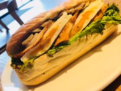-星巴克(苏州昆山花桥游站店)