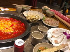-蜀辣居鲜货老火锅(双流万达店)