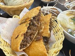 -方中山胡辣汤(顺河路店)