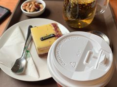 -西西弗书店&矢量咖啡(凯德晶萃广场店)