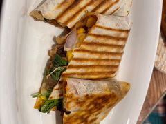 -玛格萝妮(汇智国际商业中心店)