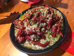 -华仔龙虾(永乐路总店)