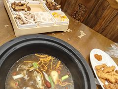 -菌乡缘·野生菌蒸汽鱼火锅(江边夜市店)