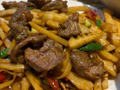 -牛八宝桂林米粉(八里庄店)