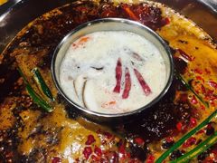 -周幺妹重庆老火锅(银泰城总店)