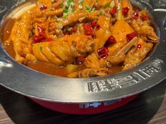 -胖哥俩肉蟹煲(杭州大厦中央广场店)
