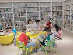 -广州市白云区图书馆