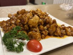 -金牌餐厅·天津菜·八珍豆腐·老爆三(瓷房子店)