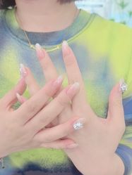 -U+nail优加专业美甲美睫