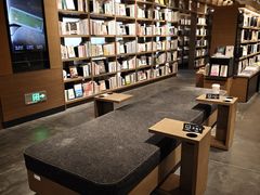 -茑屋书店(天目里店)