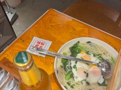 -琥珀老六龙虾(四里河店)