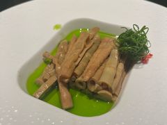 -三利音·玖弄小鲜(浦东嘉里城店)
