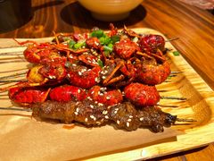 -巴厘龙虾·榜首油焖大虾(音乐学院·沿江酒馆店)