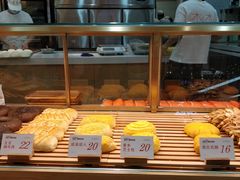 面包甜点陈列柜-木子木水日式烫面包(世界城光谷店)