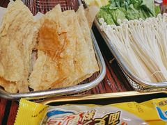 -沙胆彪炭炉牛杂煲(成都玉林店)