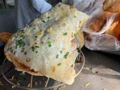 -正宗杂粮煎饼香软鸡蛋饼
