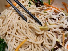 鸡丝凉米线-云海肴·汽锅鸡·云南菜(天山百盛优客店)