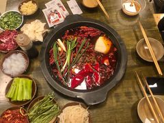 -黄潇洒老火锅(九眼桥宏济巷店)