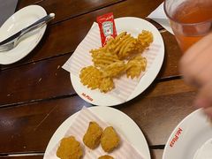 -Mr.Pizza米斯特比萨(盐城聚龙湖店)