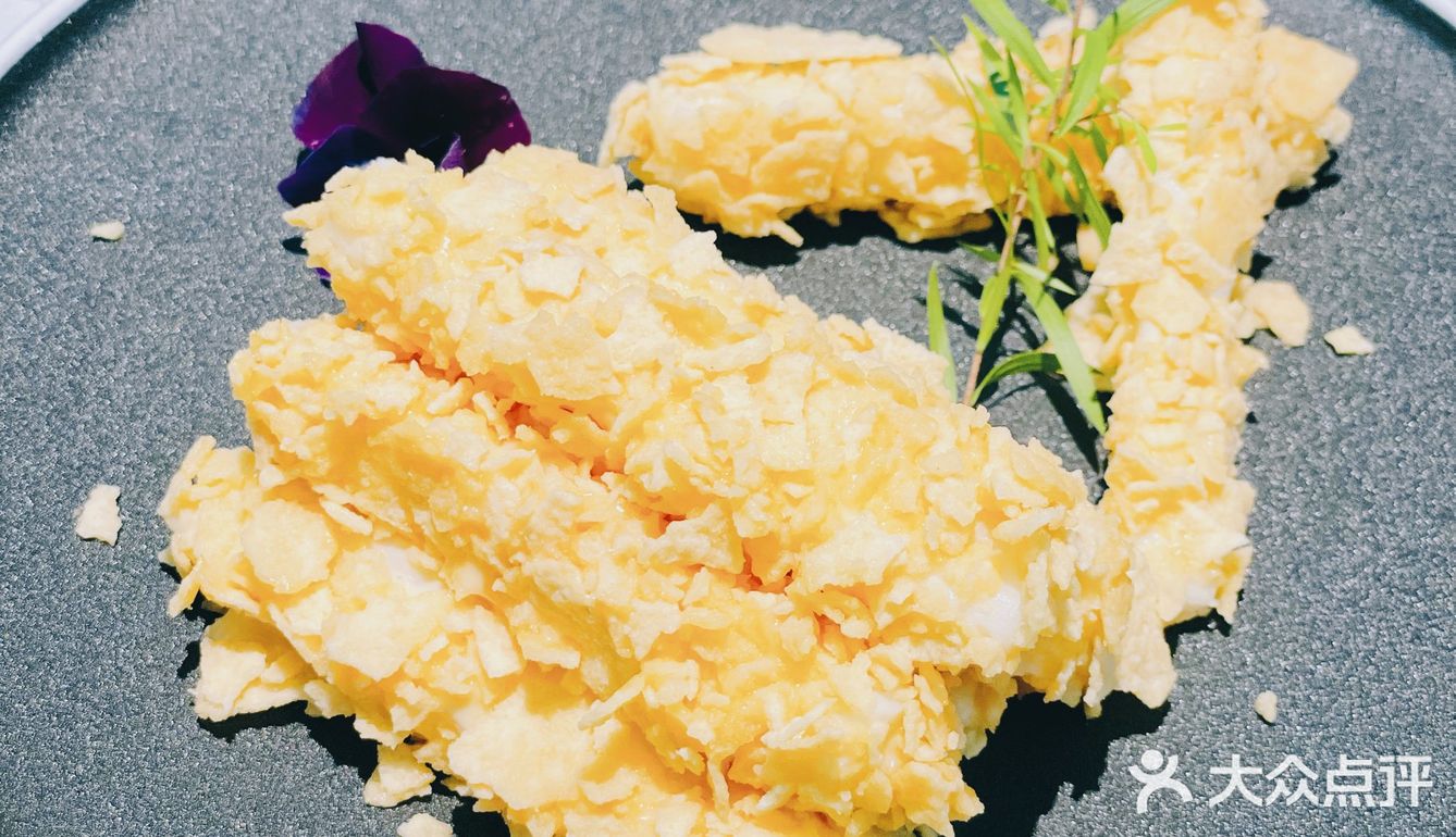 非常的有嚼劲的了，我觉得一直在挑战我的味蕾…