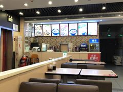 -李先生牛肉面大王(上海站南广场店)