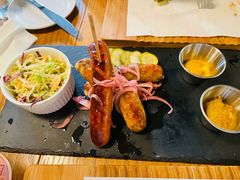 烤香肠拼盘-悠航SLOWBOAT(三里屯店)