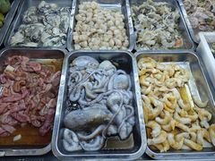 -超越海鲜屋(飞龙物业店)