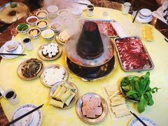 -月圆火锅(宁海东路二店)