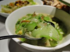 鲜丝瓜焖河蚌-费大厨辣椒炒肉(高铁吾悦广场店)