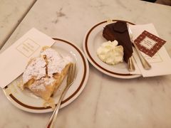 -Cafe Sacher(WIEN)