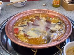 -阿婆情腊排骨火锅(金虹路店)