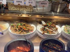 -黑金·寻焰自助百汇·烤肉·火锅(中街店)