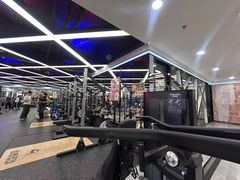 -超鹿运动(达信大厦店)