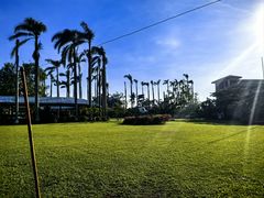 -侯臣咖啡文化村