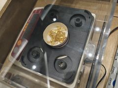 -华夏典当行(龙德广场店)