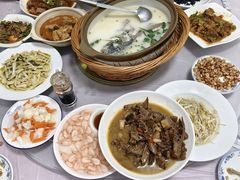 -天乐农家鱼头王(天目湖店)