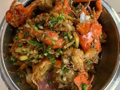 -凤凰路何眼镜香辣蟹(花果园店)