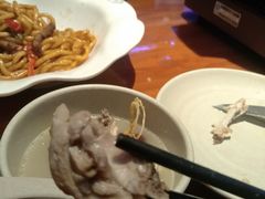 -千岛蚝高压锅生蚝·人参火锅(白云万达店)