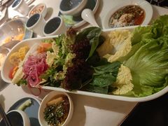 -左庭右院鲜牛肉火锅(浦江欢乐颂店)