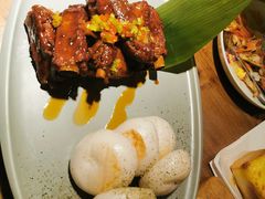 鸿运仔排-弄堂里·寻味杭州(湖滨银泰in77C区店)