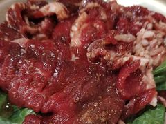-围炉肉舍•炭烤活鳗•丹东海鲜烤肉(步行街店)